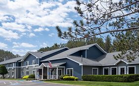 Country Inn Two Harbors